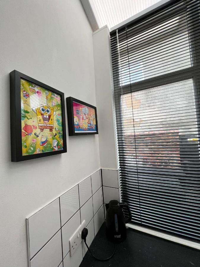 Nickelodeon House Great For Kids Villa Blackpool Bagian luar foto